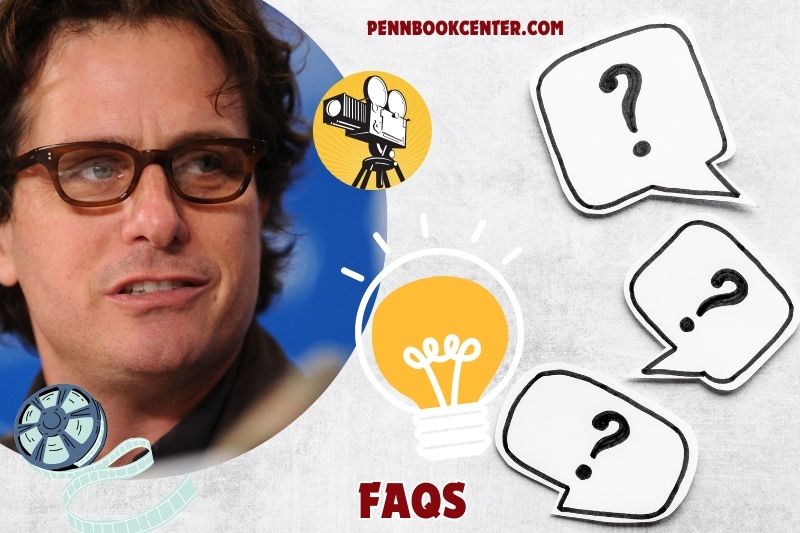 FAQs about Davis Guggenheim