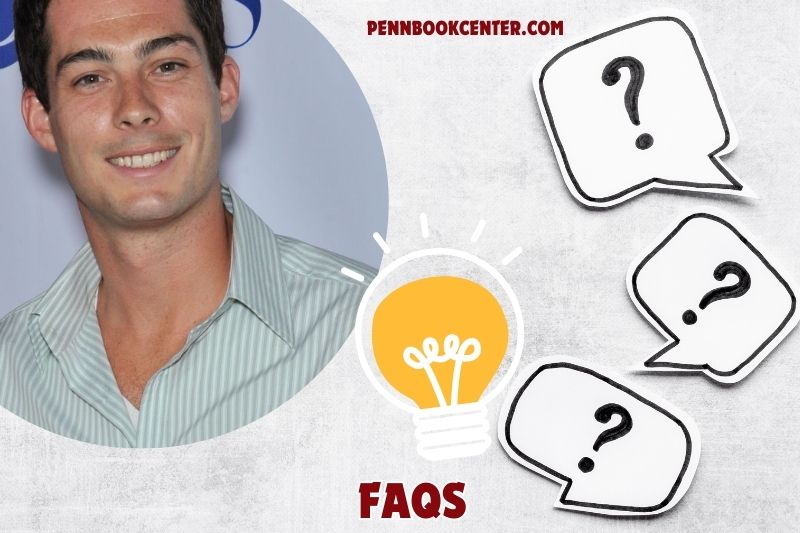 FAQs about Brian Hallisay