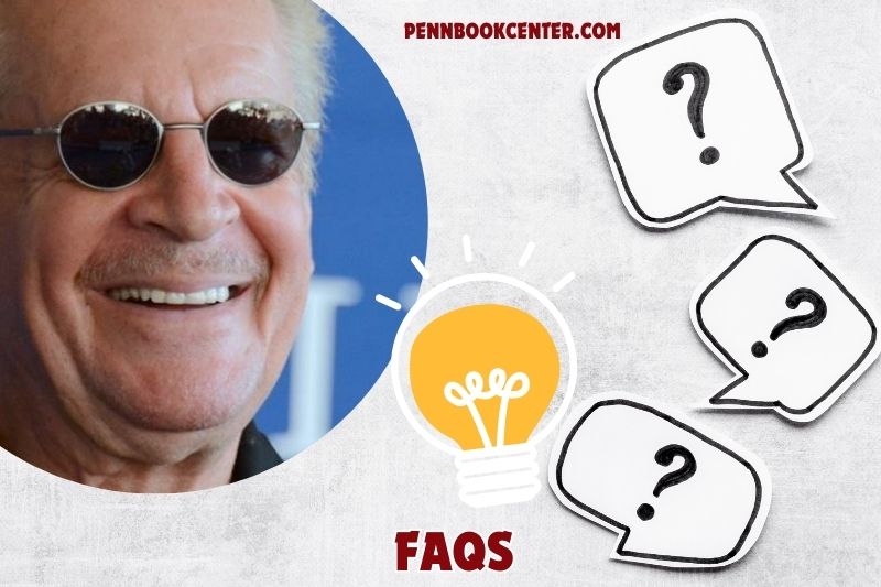 FAQs about Larry Clark