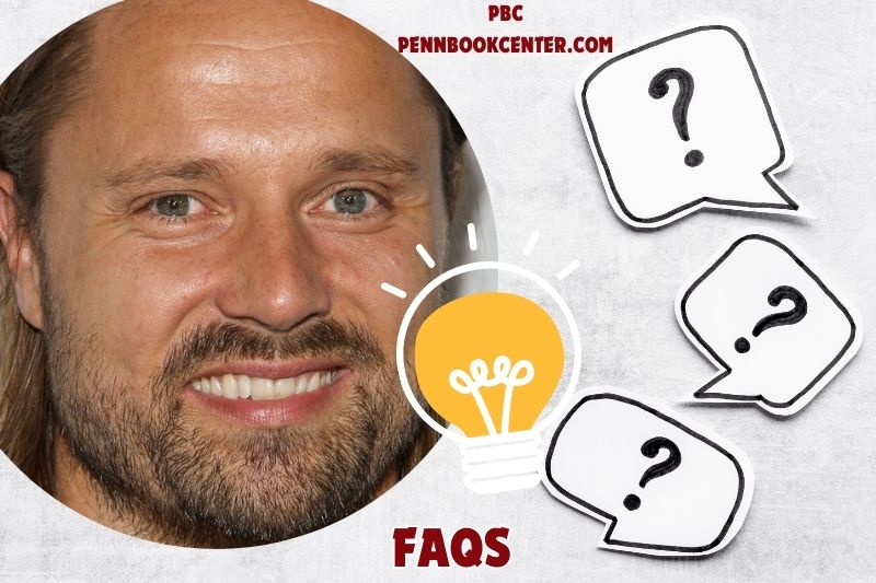 FAQs about Max Martin