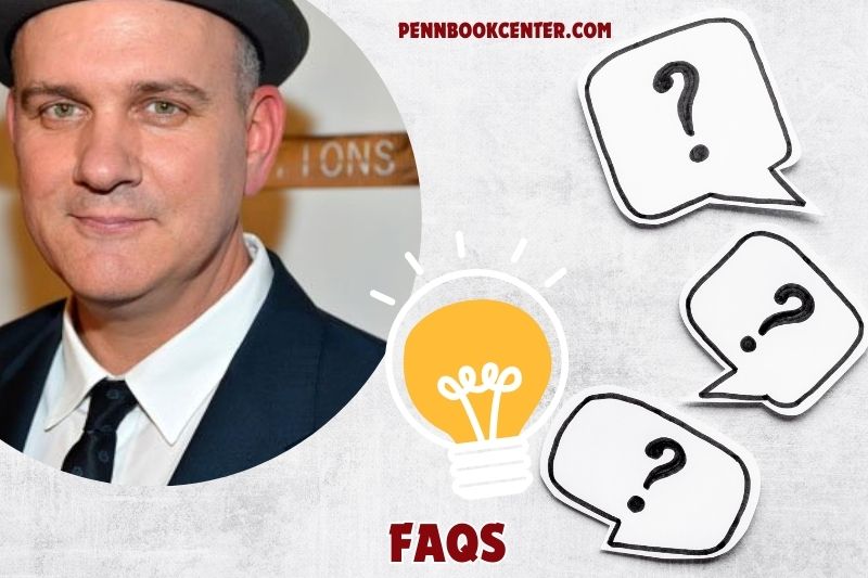 FAQs about Mike OMalley