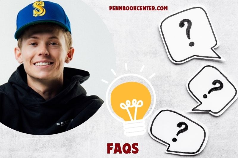 FAQs about Tanner Fox