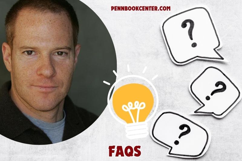 FAQs about Toby Emmerich