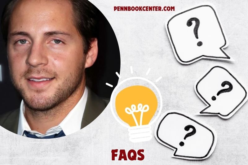 FAQs about Tom Ackerley