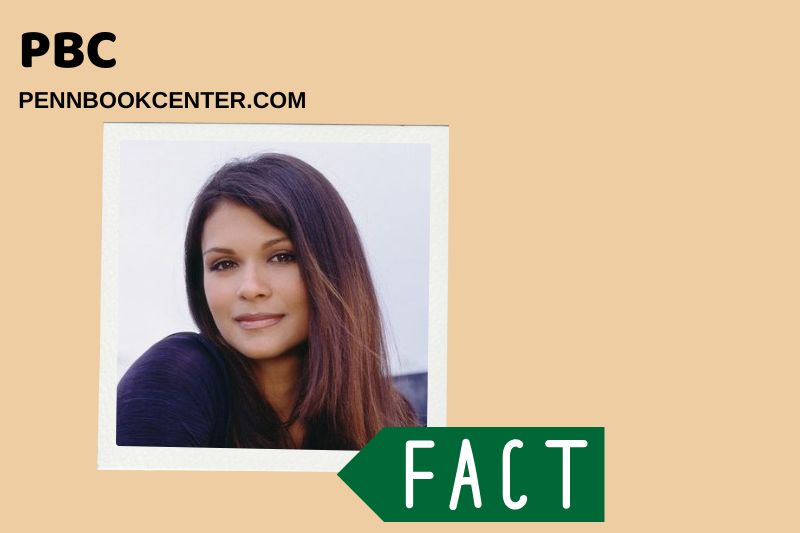 Nia Peeples Quick Facts